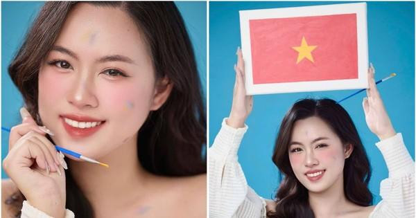 Bé gái đang say sưa vẽ tranh với ánh mắt đầy mơ ước và nụ cười rạng rỡ