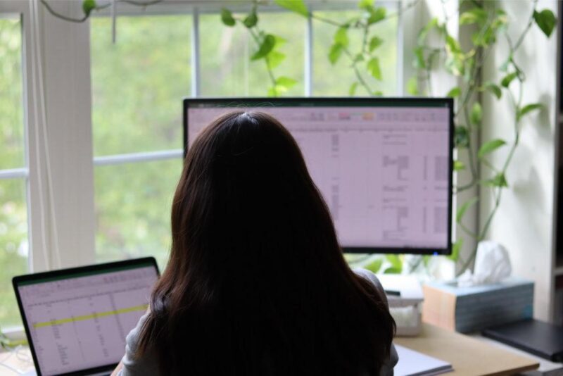 Dụng cụ vẽ cơ bản và cần thiết để thực hiện cách vẽ Ronaldo đơn giản tại nhà cho người mới bắt đầu