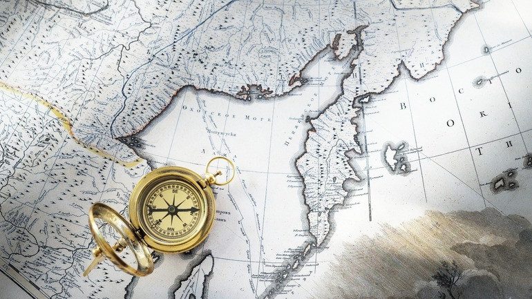 Học sinh ôn luyện kiến thức cho tổ hợp môn C00