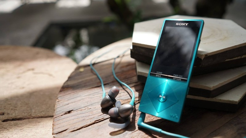 Máy nghe nhạc chuyên dụng (DAP) từ các thương hiệu nổi tiếng như Sony, Astell&Kern