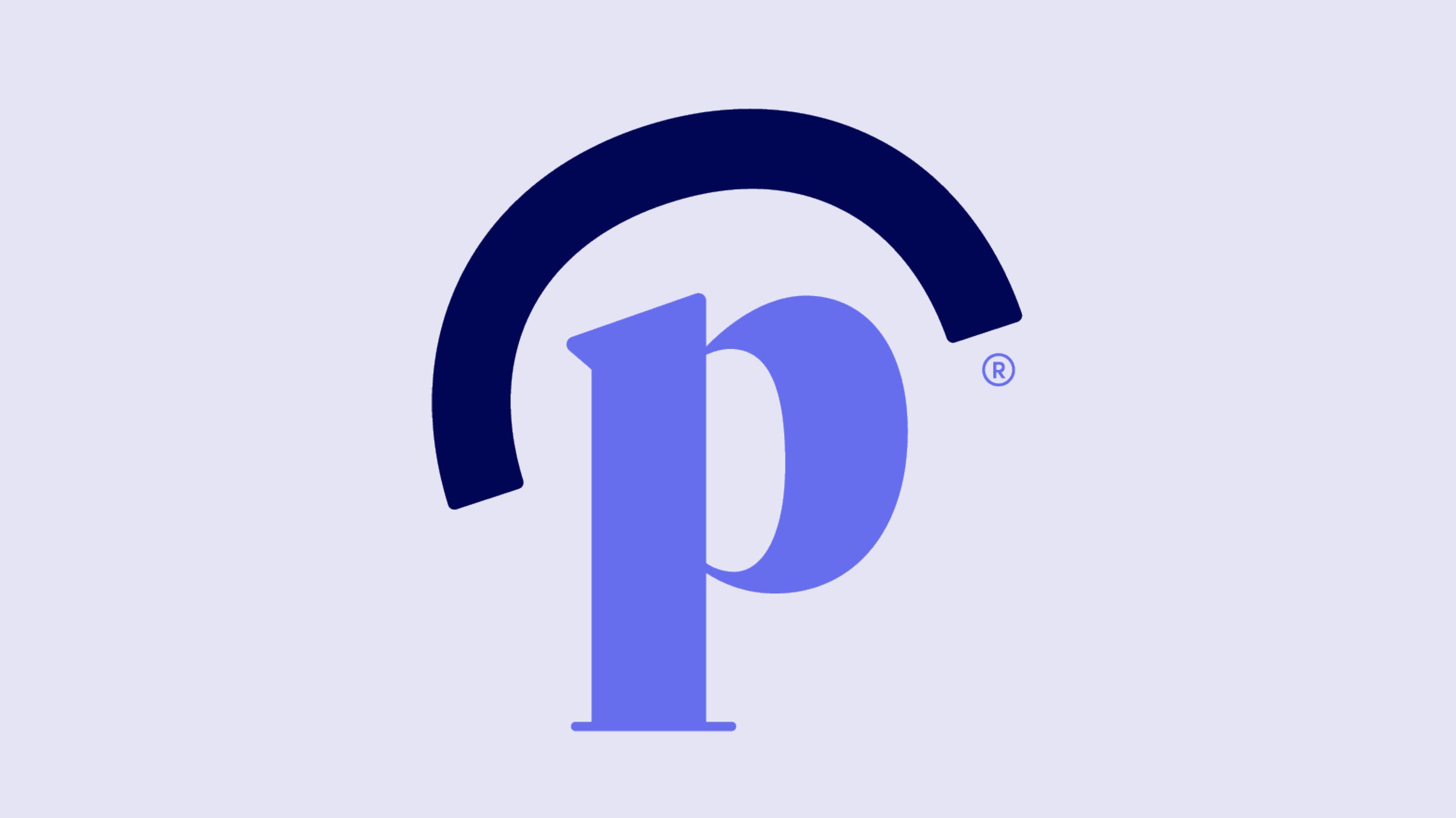 Cận cảnh bảng pha màu với các sắc độ nâu được tạo ra từ sự kết hợp của màu đỏ và xanh lá cây