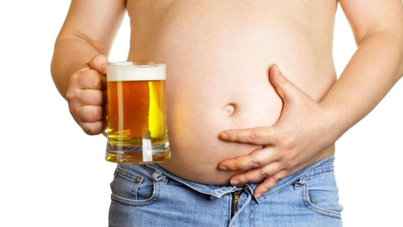 Tranh châm biếm tác hại của rượu bia đối với sức khỏe thể chất